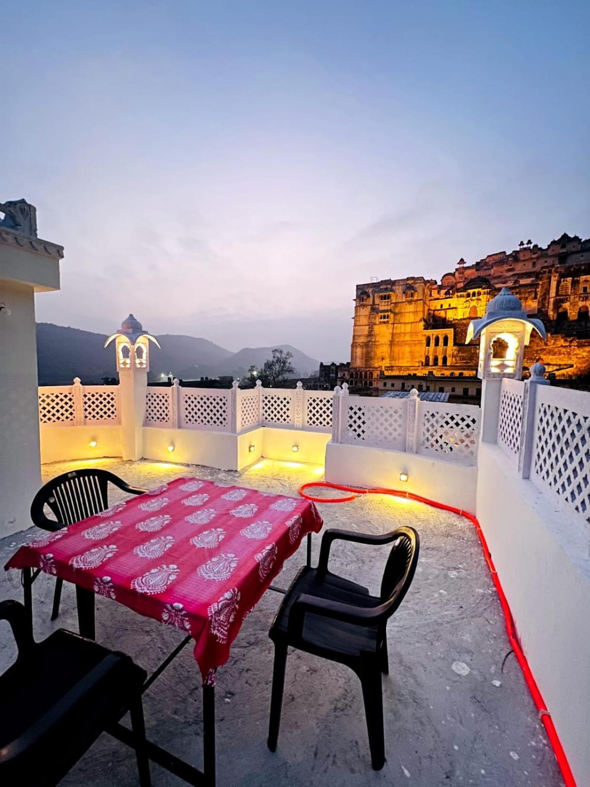 The Palace View Homestay & Restaurant Būndi Eksteriør billede